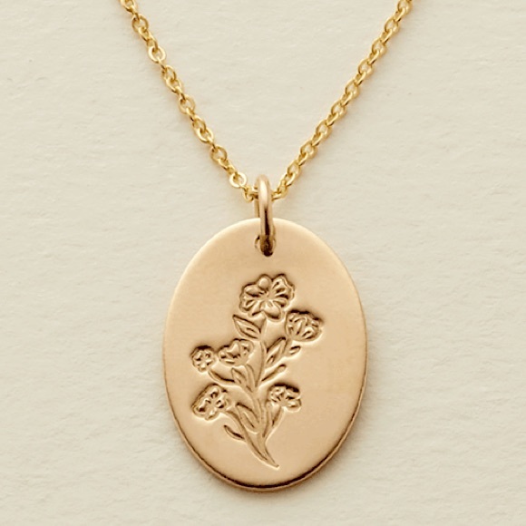Bohemian Floral Family Engraved Pendant Necklace - Picture 1 of 16